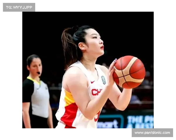 女篮主帅：年轻球员个人能力可圈可点 关键问题在于战术素养提升